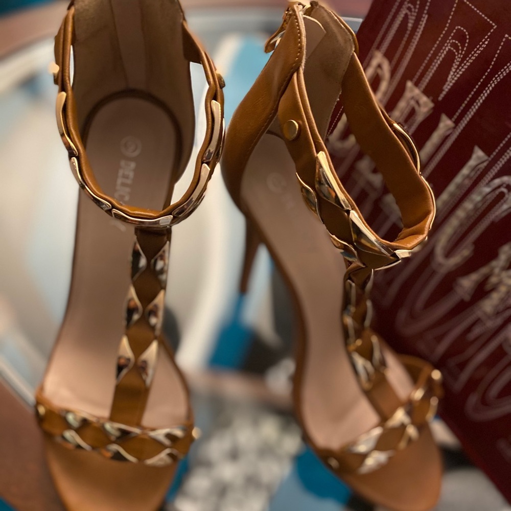 Tan heels